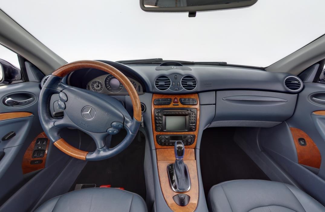 MERCEDES-BENZ CLK 2003