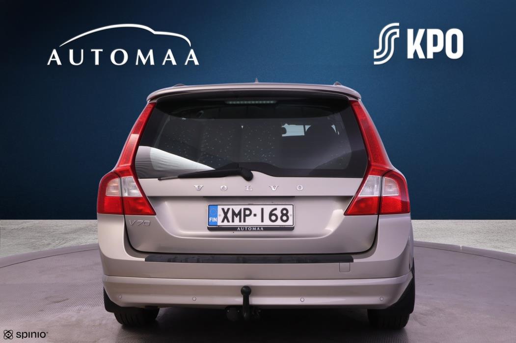 VOLVO V70 2010