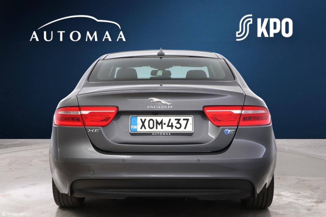 JAGUAR XE 2016