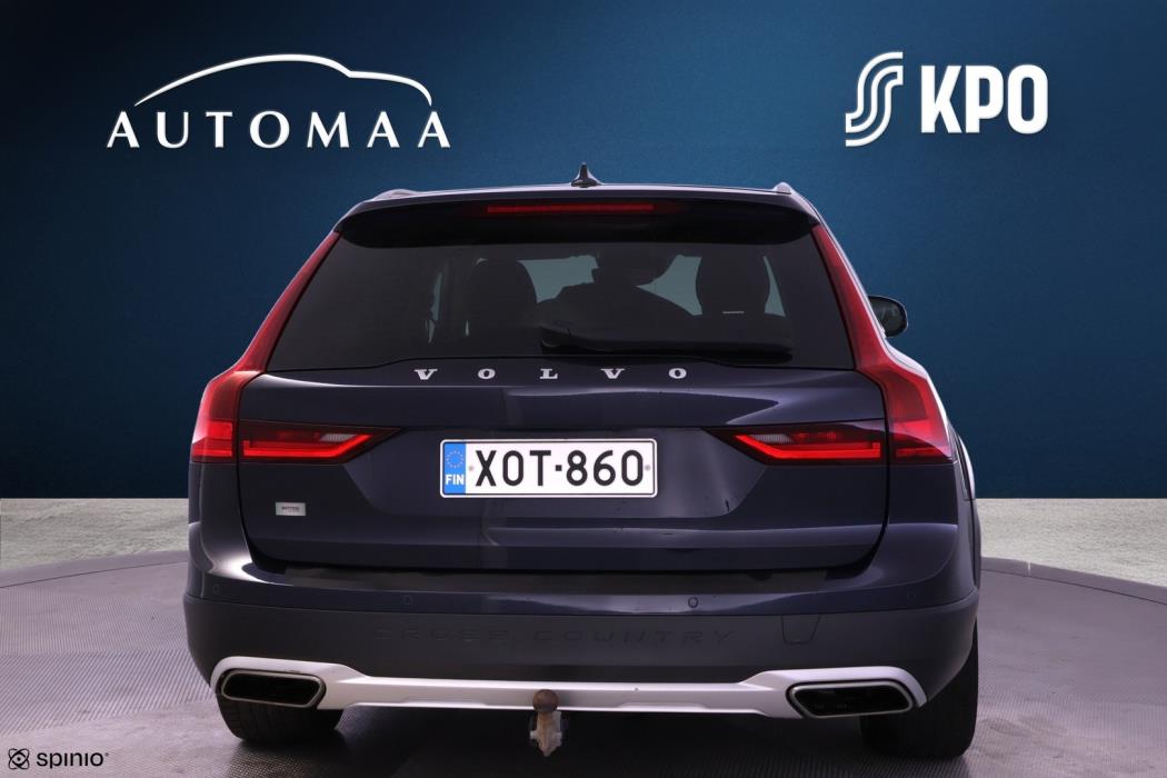 VOLVO V90 Cross Country 2018