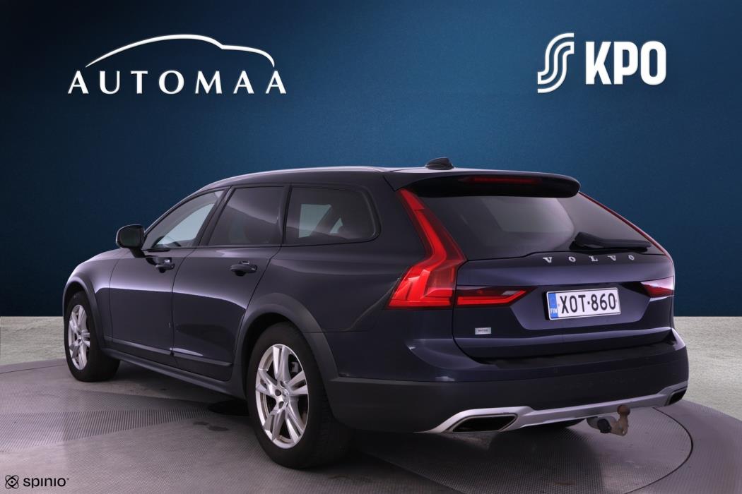 VOLVO V90 Cross Country 2018