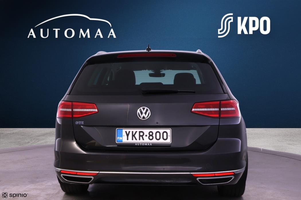 VOLKSWAGEN Passat 2017