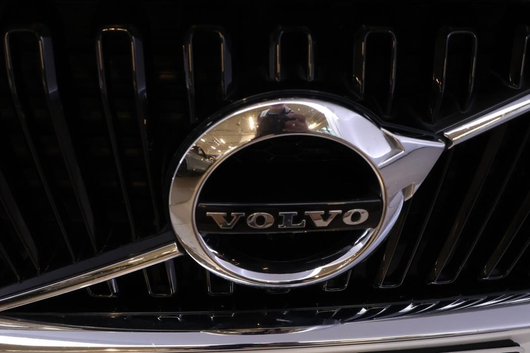VOLVO XC60 2020