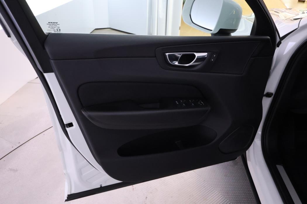 VOLVO XC60 2020