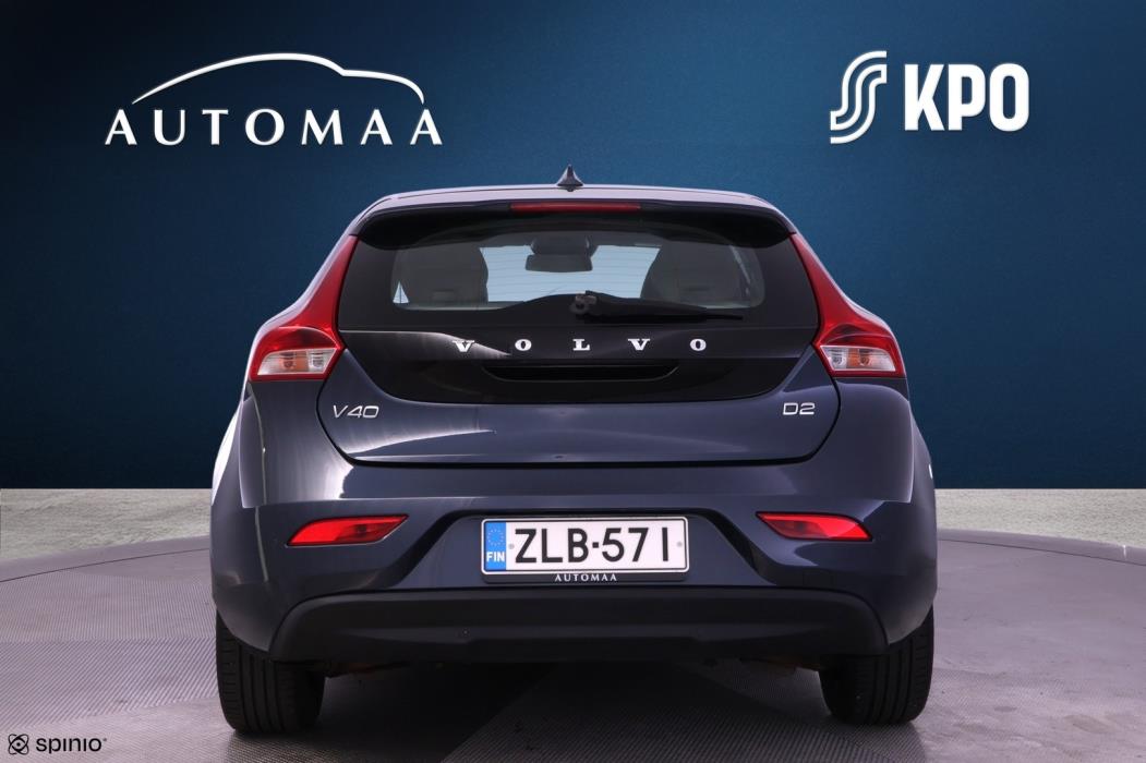 VOLVO V40 2017