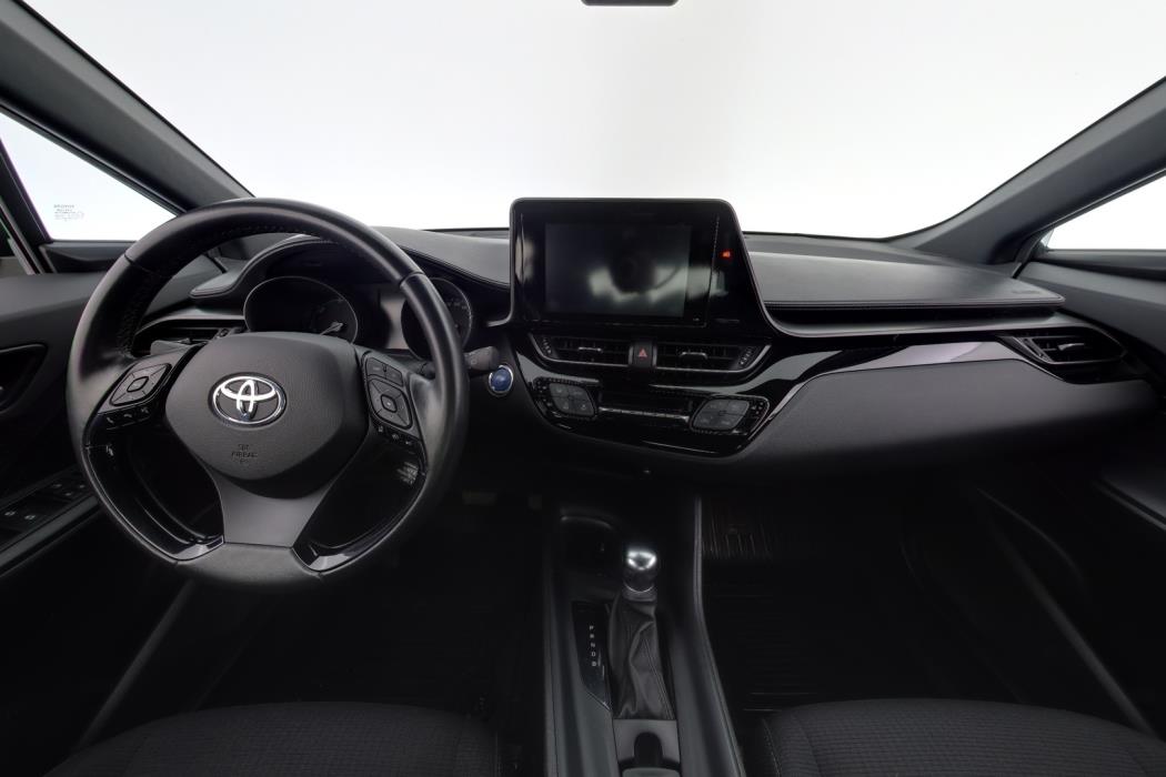 TOYOTA C-HR 2019