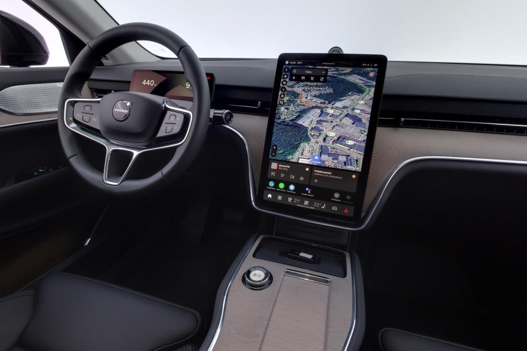 VOLVO EX90 2025