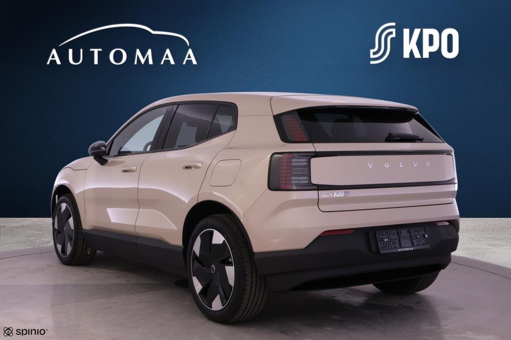 VOLVO EX30 2026