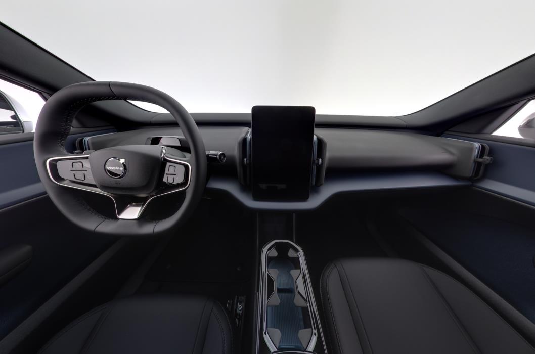 VOLVO EX30 2026