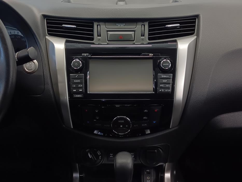 NISSAN Navara 2019