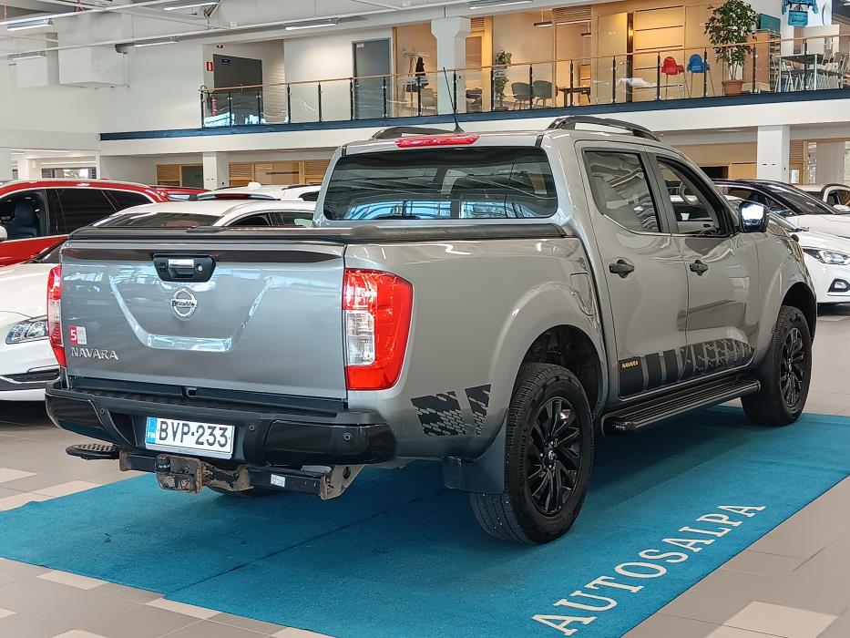 NISSAN Navara 2019