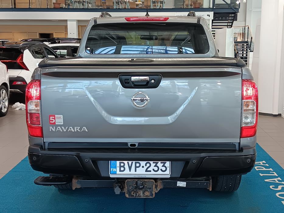 NISSAN Navara 2019
