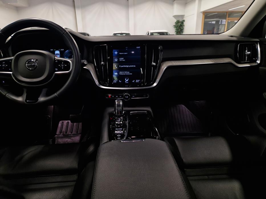 VOLVO V60 2019