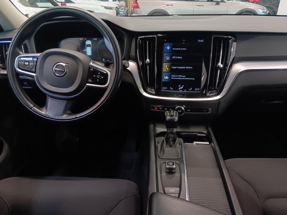 VOLVO V60 2019