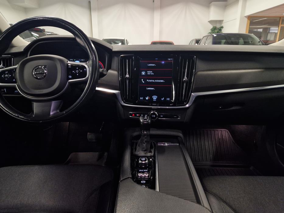 VOLVO V90 Cross Country 2018