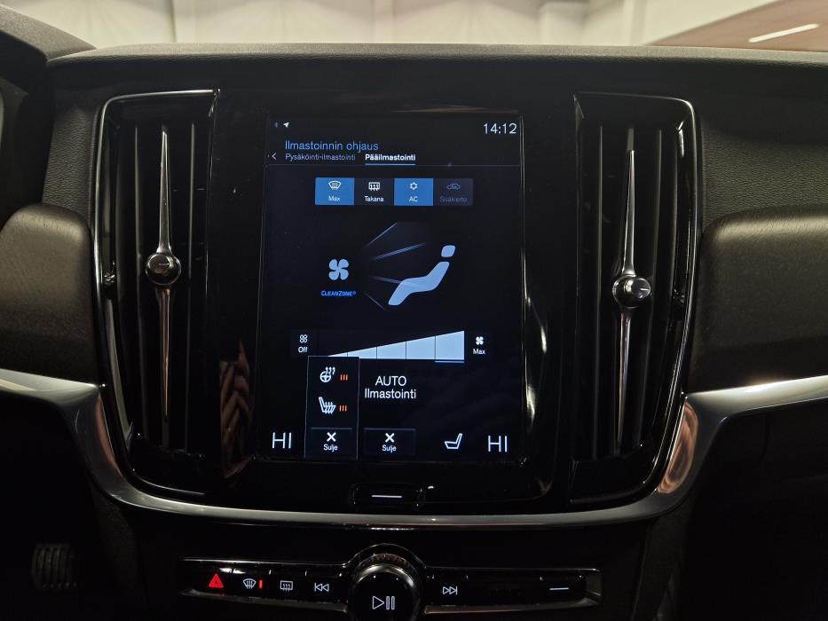 VOLVO V90 Cross Country 2018