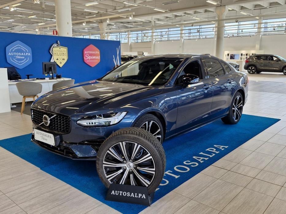 VOLVO S90 2024