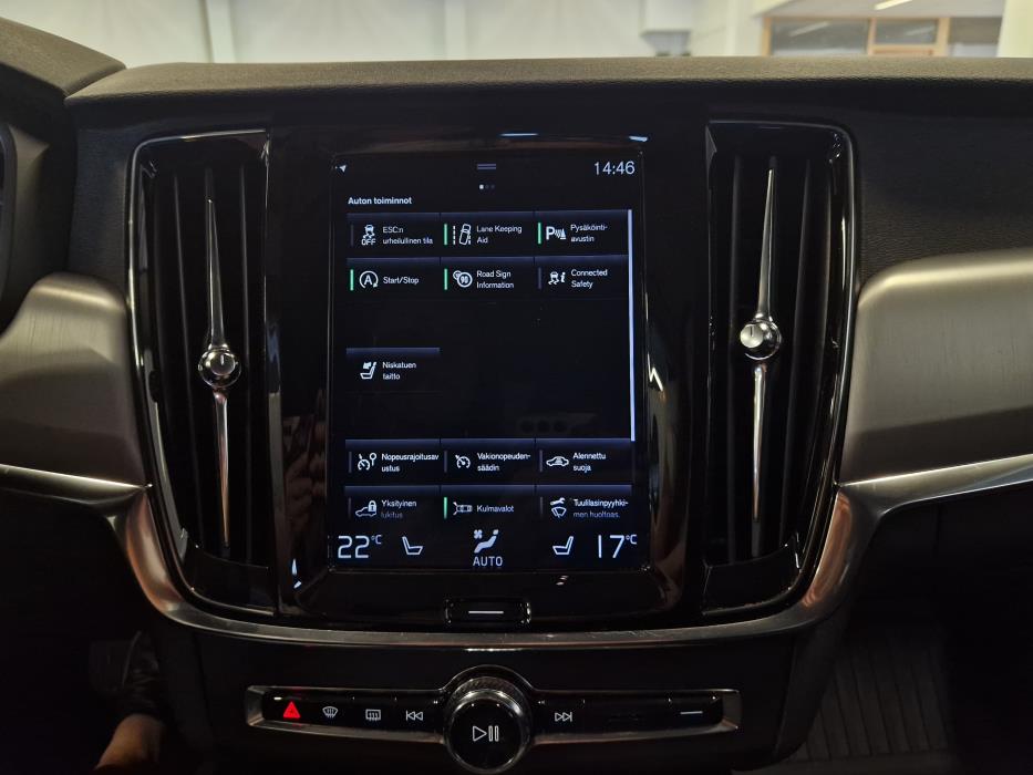 VOLVO V90 2019