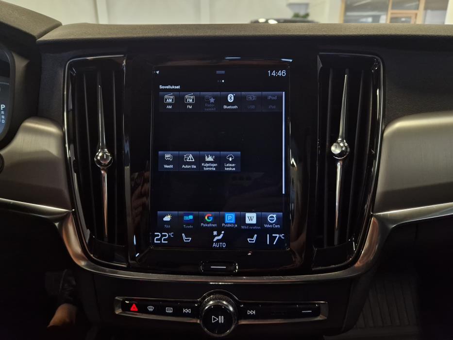 VOLVO V90 2019