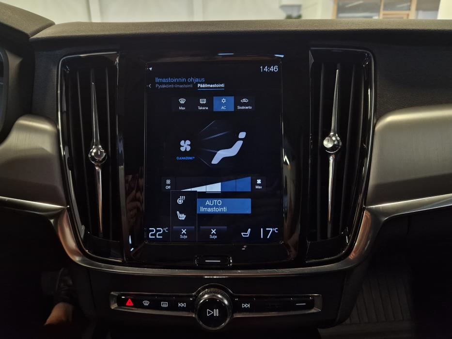 VOLVO V90 2019