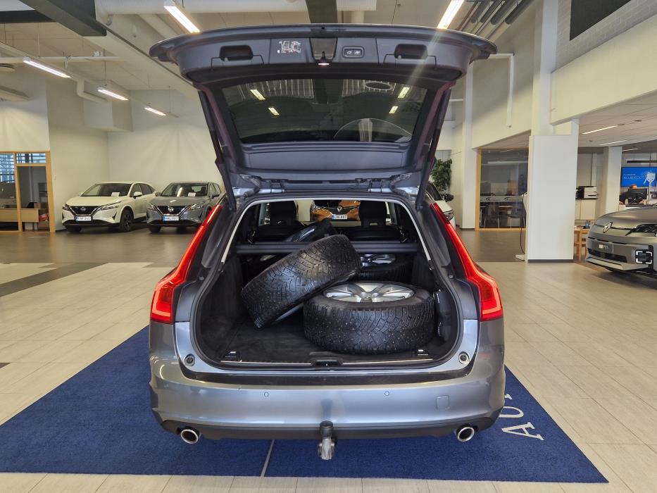 VOLVO V90 2019