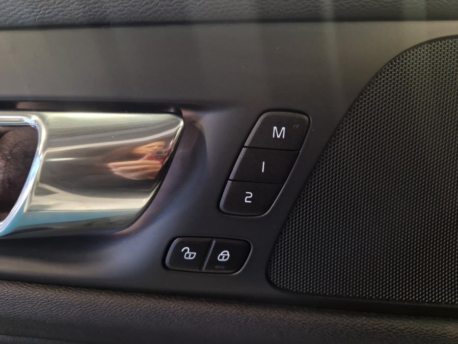 VOLVO S60 2020