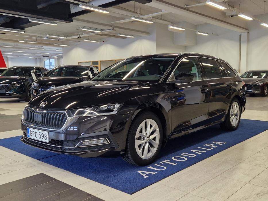 SKODA Octavia 2022