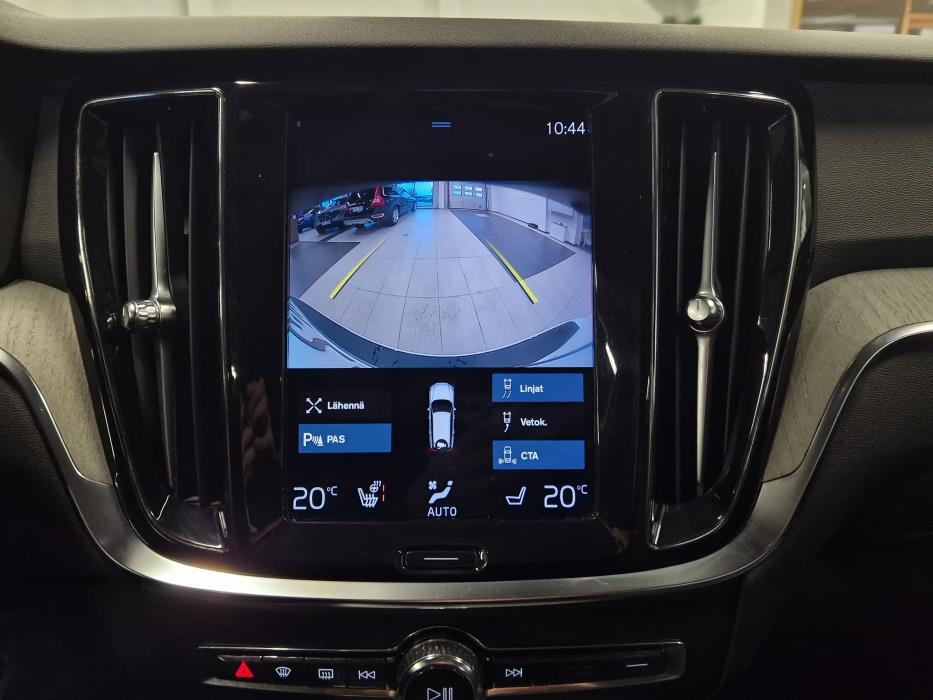 VOLVO V60 Cross Country 2021