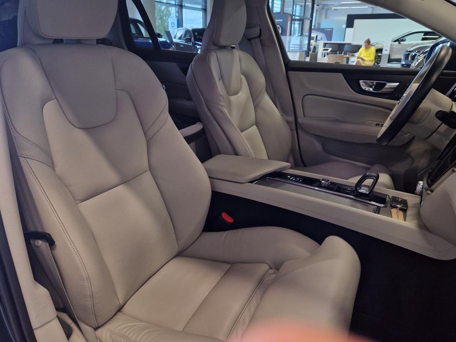 VOLVO V60 Cross Country 2022