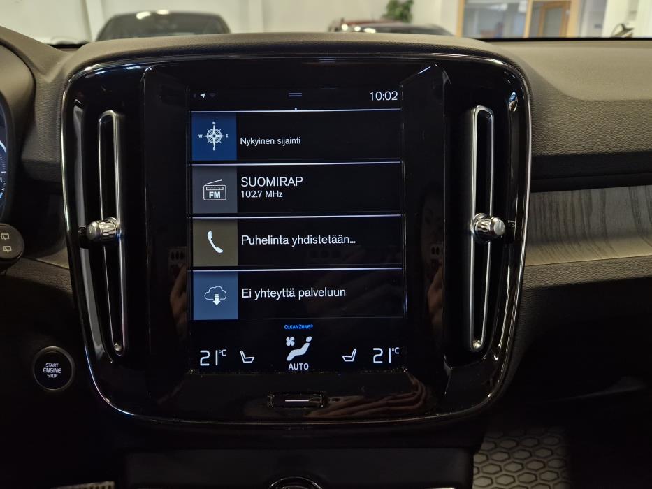 VOLVO XC40 2020