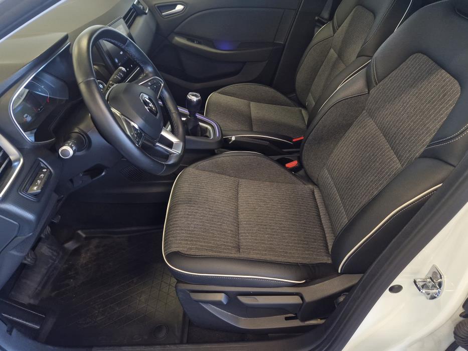 RENAULT Clio 2021