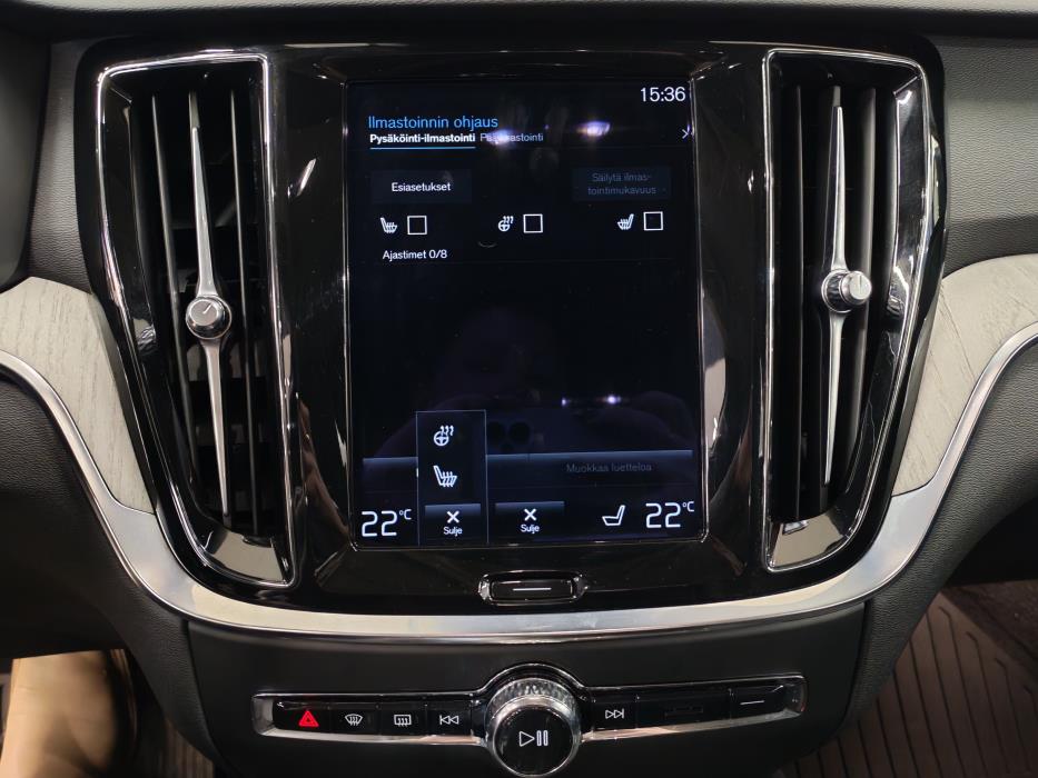 VOLVO S60 2022