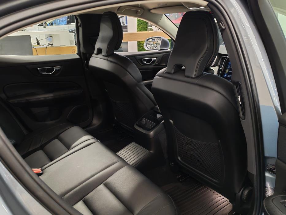 VOLVO S60 2022