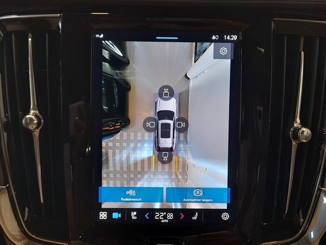 VOLVO V90 Cross Country 2023