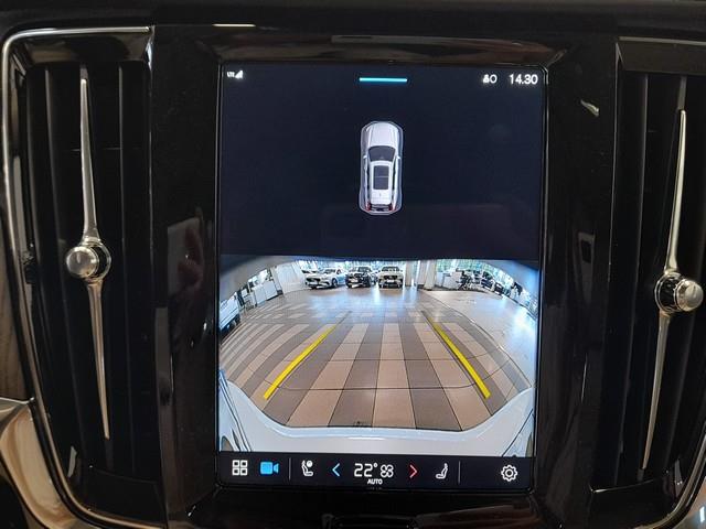 VOLVO V90 Cross Country 2023