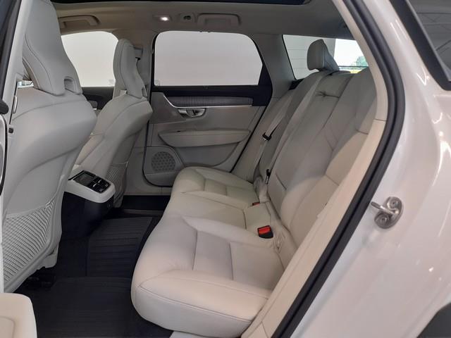 VOLVO V90 Cross Country 2023