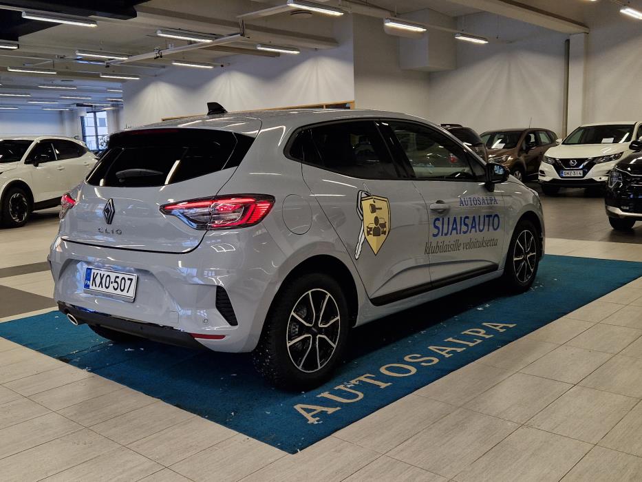 RENAULT Clio 2024