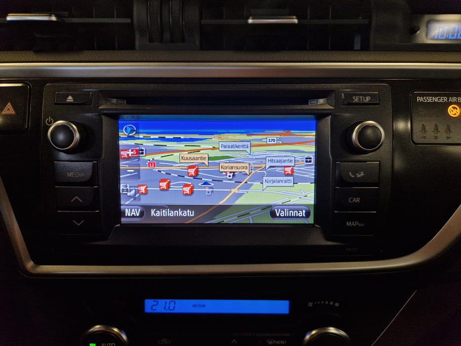TOYOTA Auris 2013