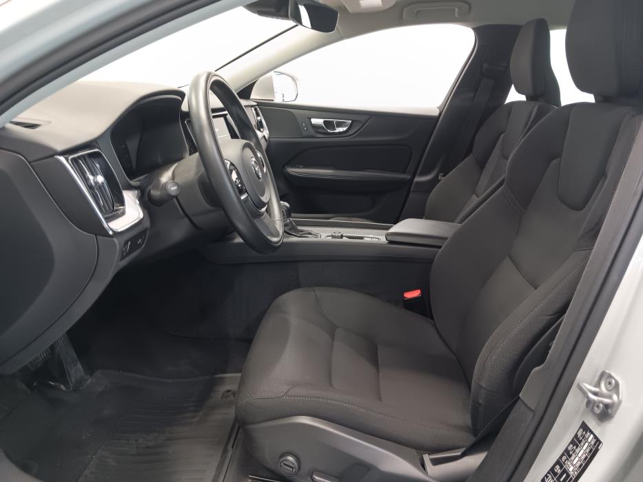 VOLVO V60 2019