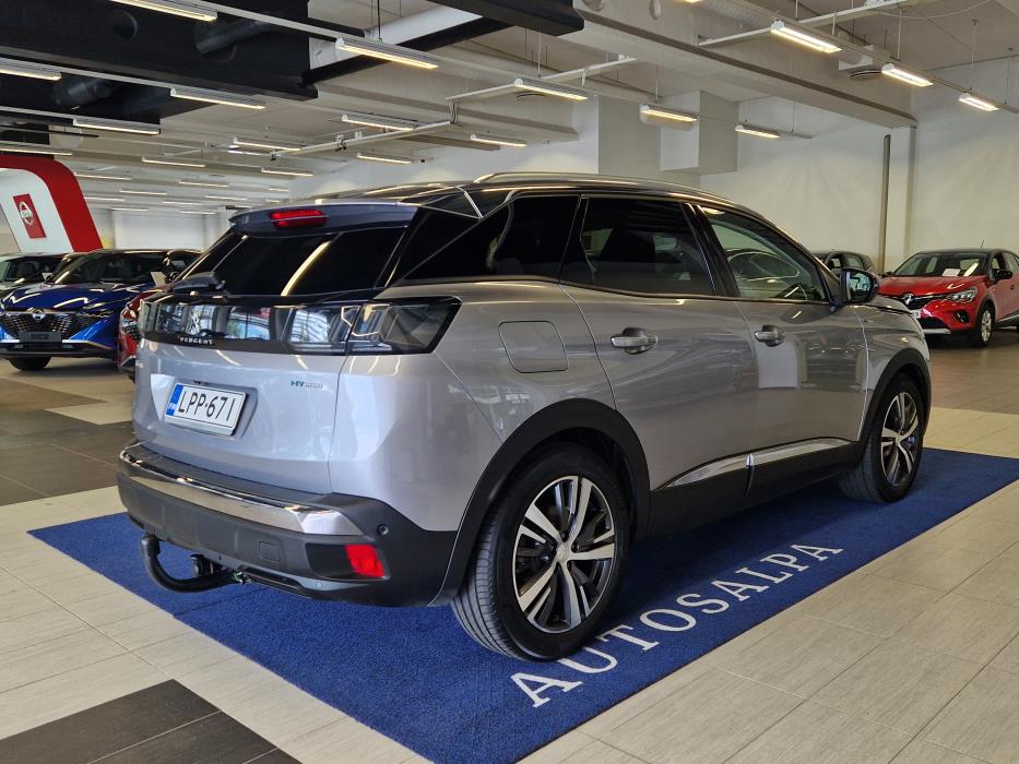 PEUGEOT 3008 2021