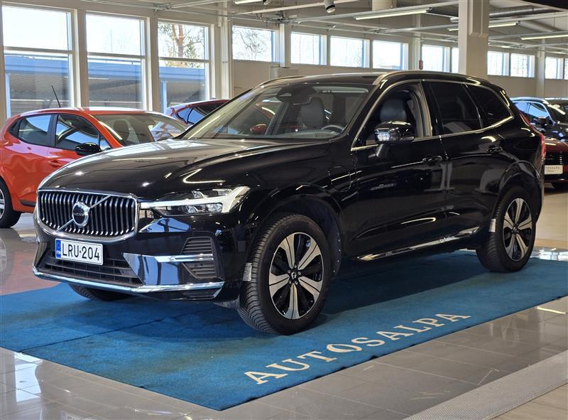 VOLVO XC60 2023