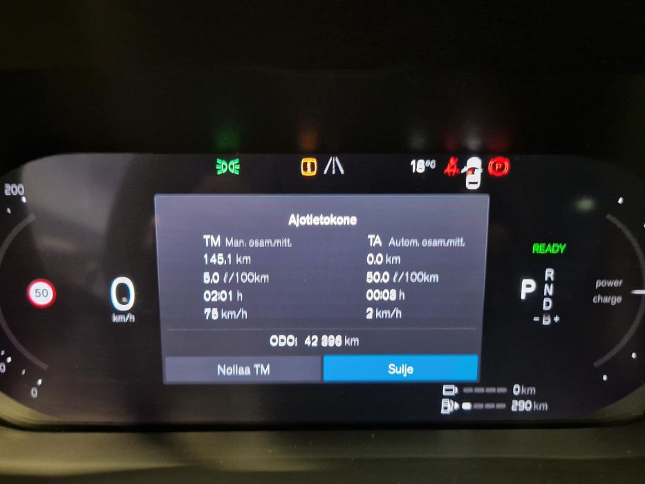 VOLVO XC60 2024