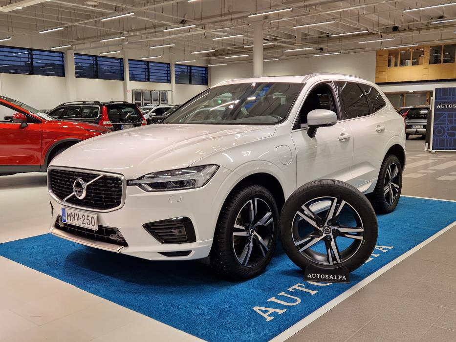 VOLVO XC60 2019