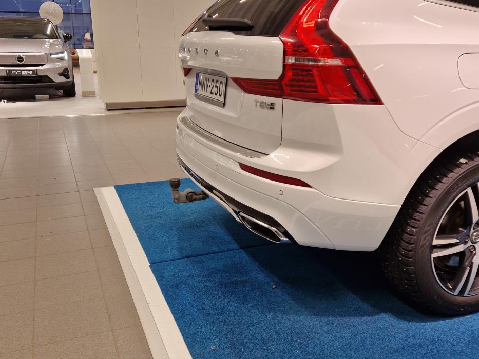 VOLVO XC60 2019