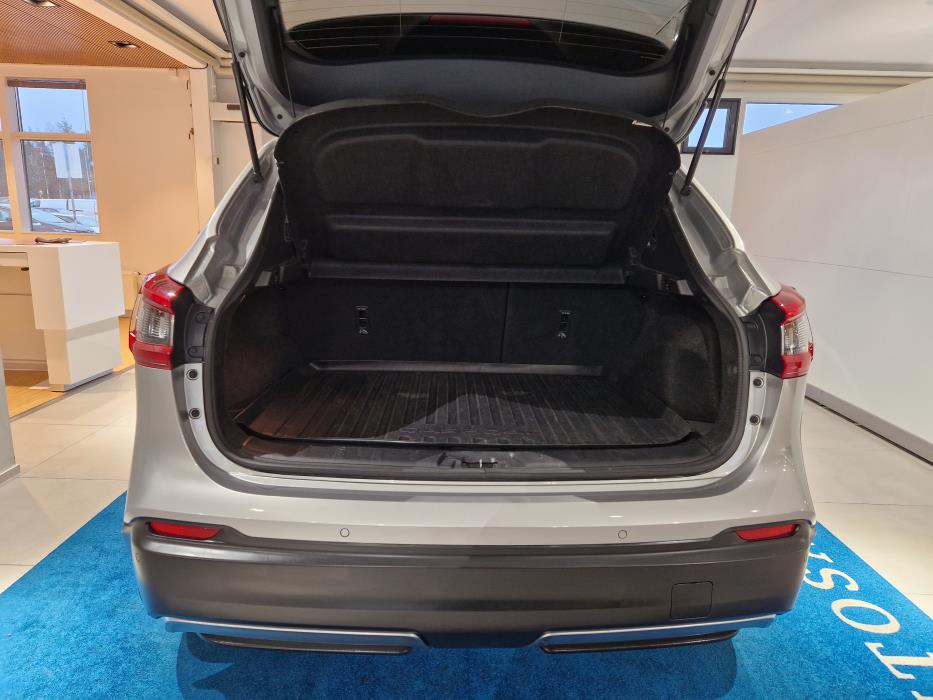 NISSAN Qashqai 2019