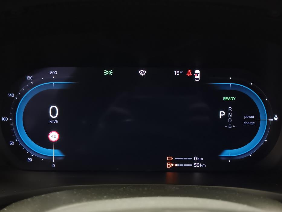 VOLVO V60 2023