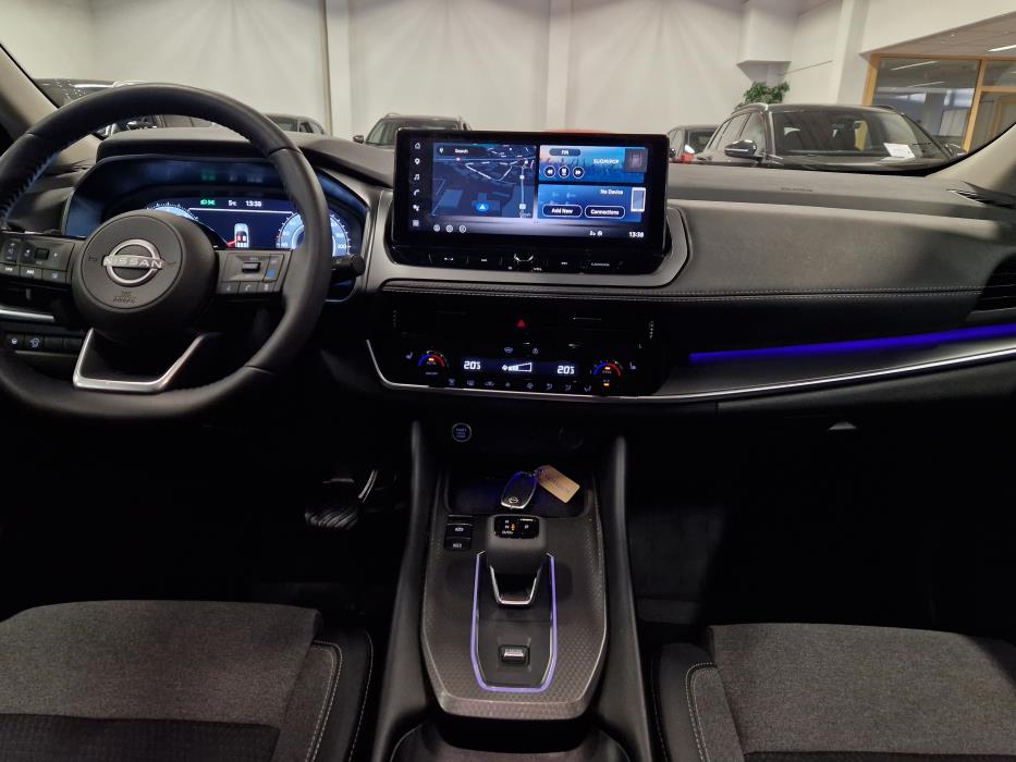NISSAN Qashqai 2025
