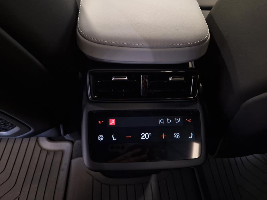 POLESTAR 4 2026
