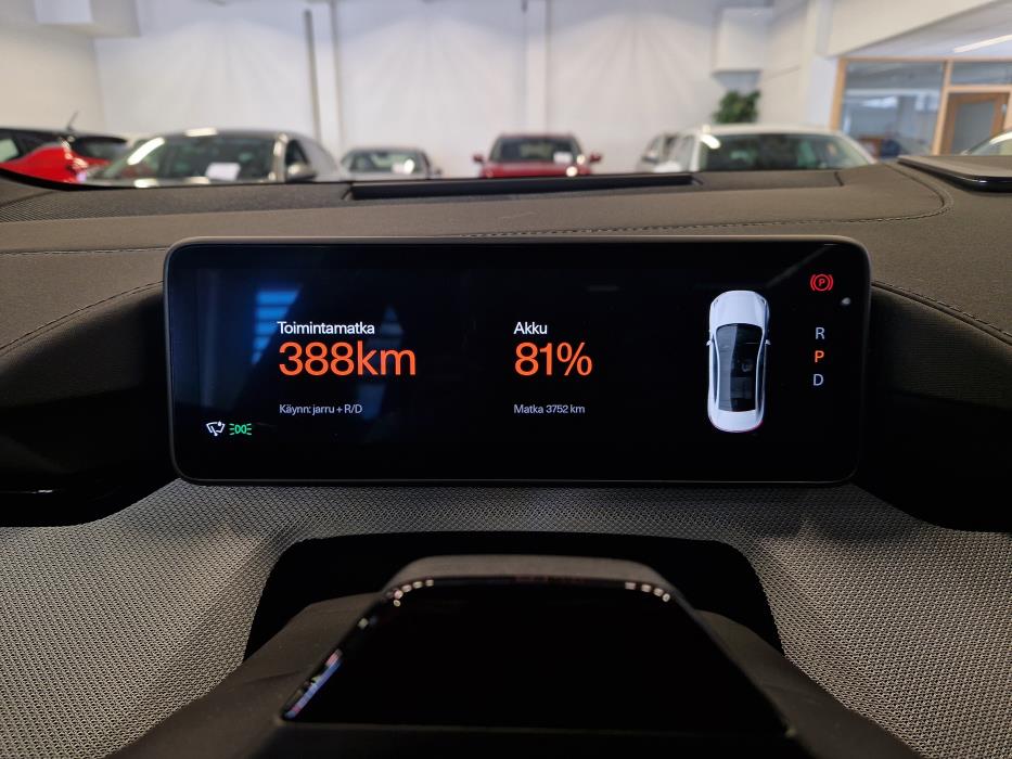 POLESTAR 4 2026