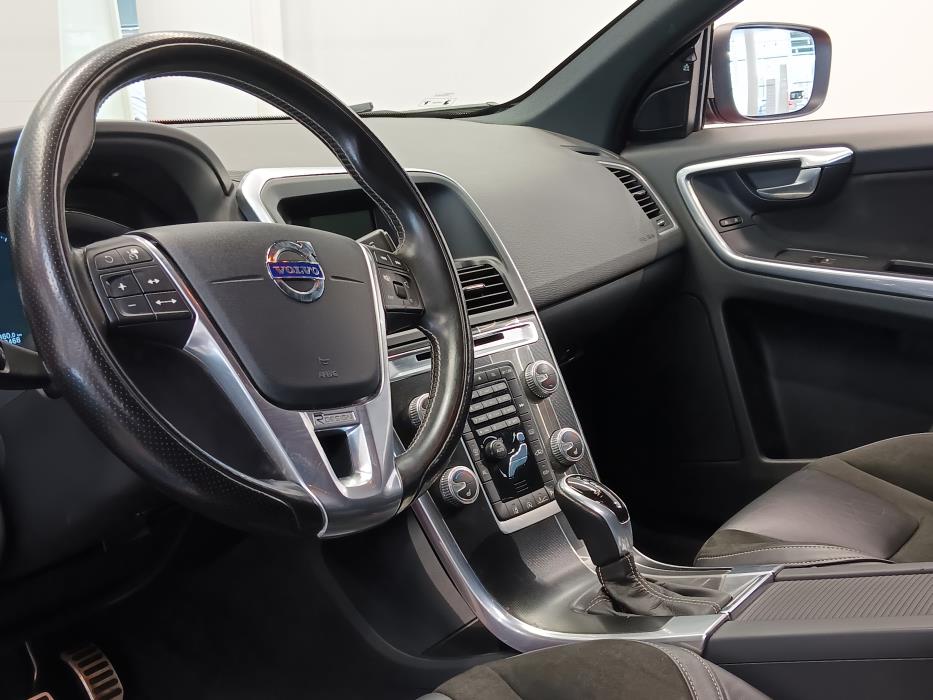VOLVO XC60 2016